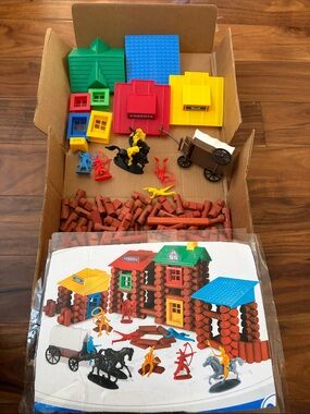 Colorful Kids Log-Building Playset with Red, Blue, Green & Yellow Accessories